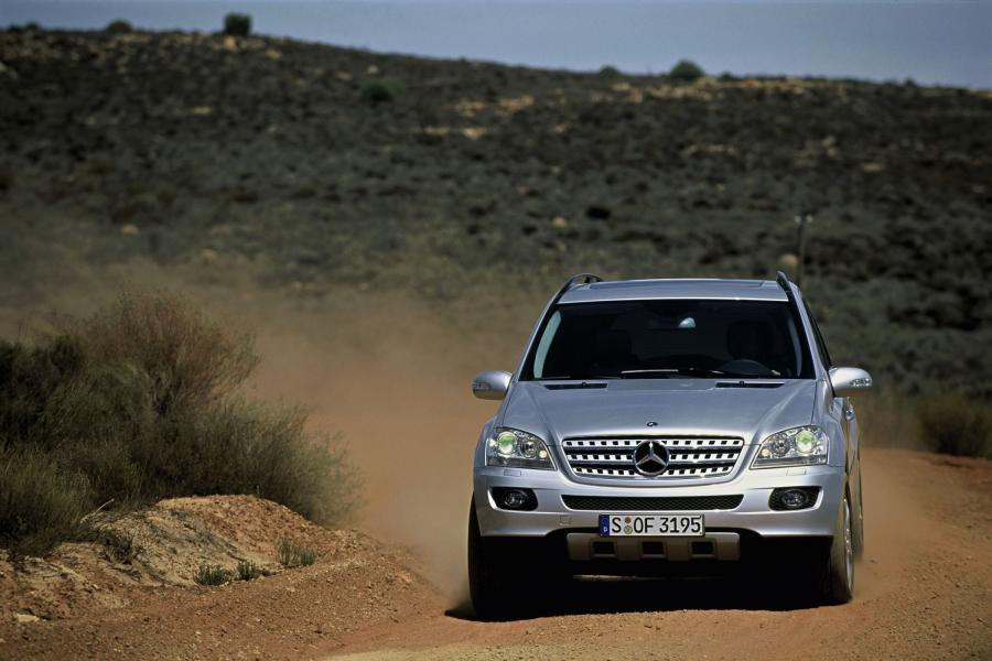  Mercedes-Benz ML-Class 2006 года  (фото 195 из 400)